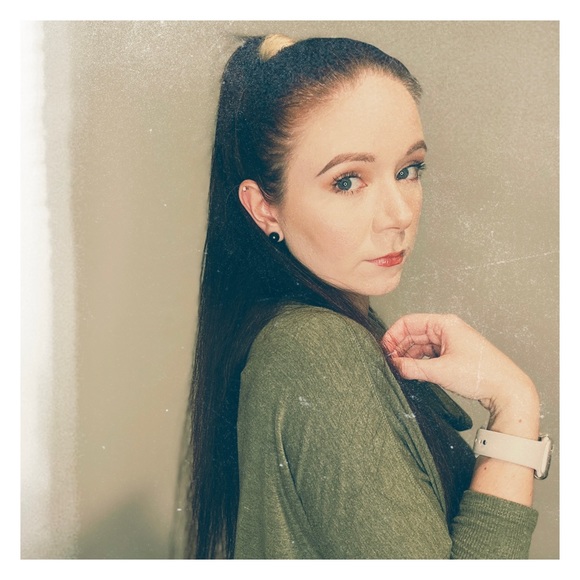 Meet your Posher, Moriah - Picture 3 of 5